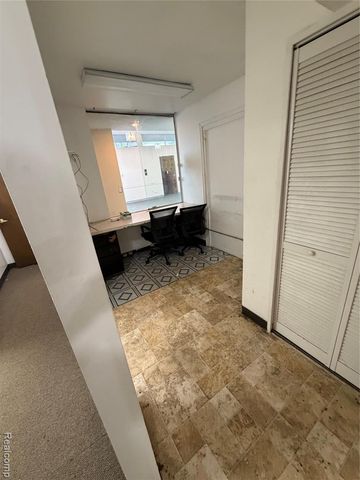14551 Southfield Road, Allen Park, MI 48101