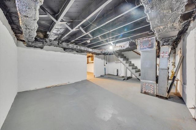 2206 Garstland DR, Roanoke, VA 24017