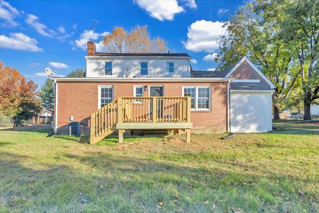 2206 Garstland DR, Roanoke, VA 24017
