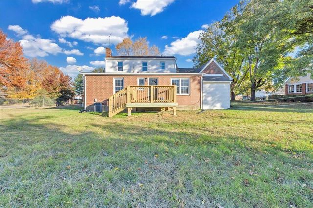 2206 Garstland DR, Roanoke, VA 24017
