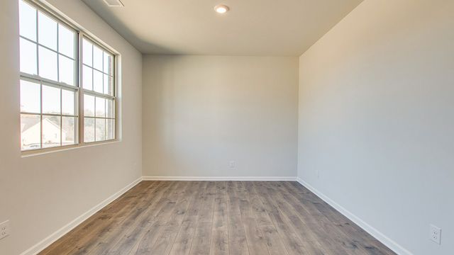 1135 Menge Avenue, White House, TN 37188