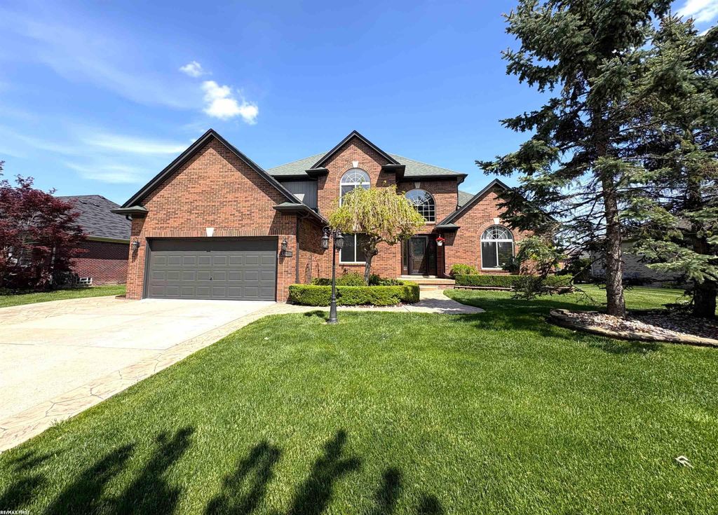 53220 Joann Marie Drive, Chesterfield Twp, MI 48047