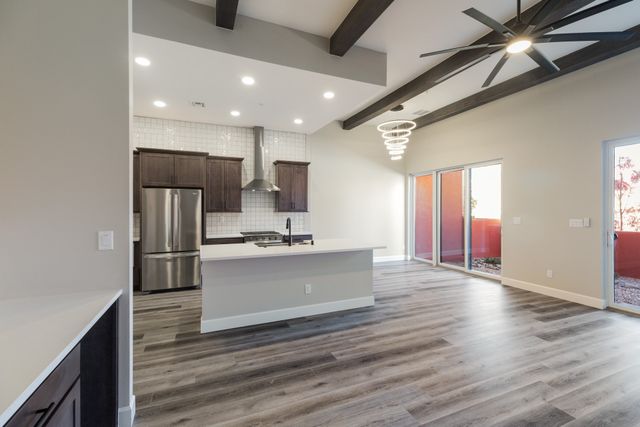 742 Avenida Veracruz 44, Santa Fe, NM 87506