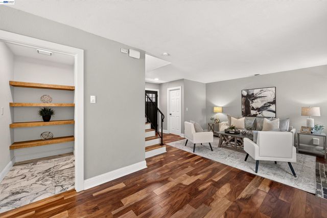 132 Mission Dr, Pleasanton, CA 94566