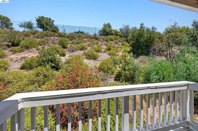 132 Mission Dr, Pleasanton, CA 94566