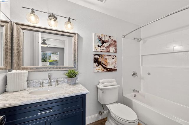 132 Mission Dr, Pleasanton, CA 94566
