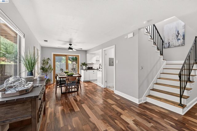132 Mission Dr, Pleasanton, CA 94566