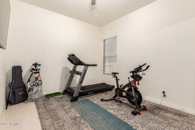 3010 E DESERT Lane, Phoenix, AZ 85042