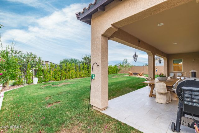 3010 E DESERT Lane, Phoenix, AZ 85042