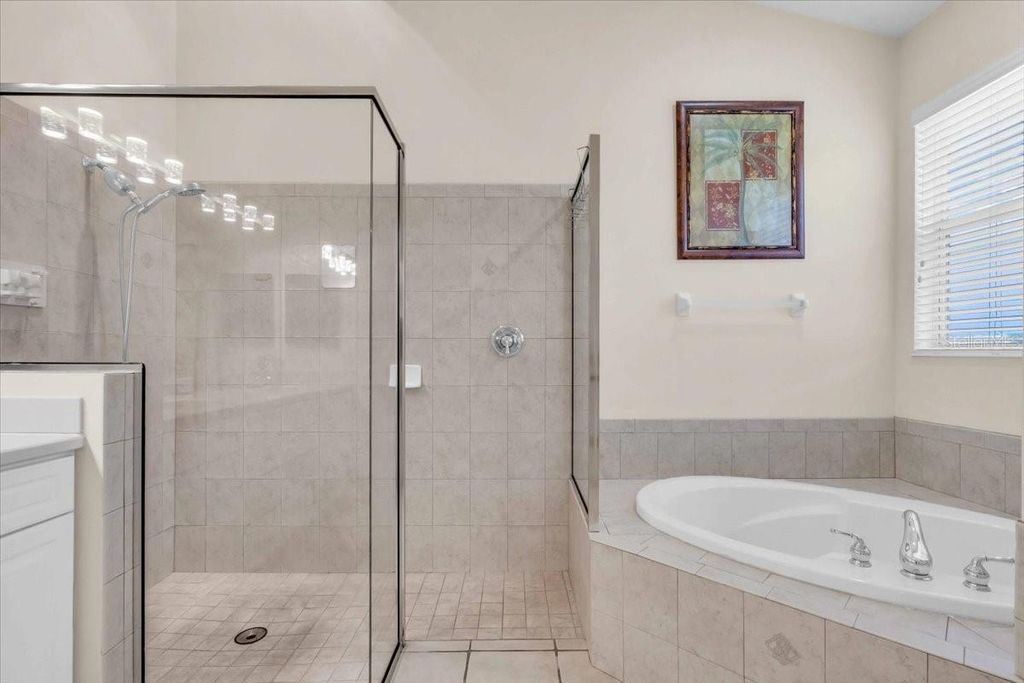 Image 22 of property listing at 7530 BIRDS EYE TERRACE, Bradenton, FL 34203