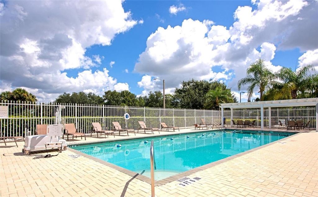 Image 38 of property listing at 7530 BIRDS EYE TERRACE, Bradenton, FL 34203