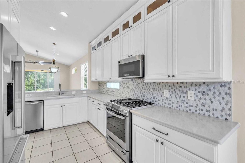 Image 9 of property listing at 7530 BIRDS EYE TERRACE, Bradenton, FL 34203