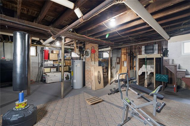 156 Putnam Street, East Providence, RI 02914