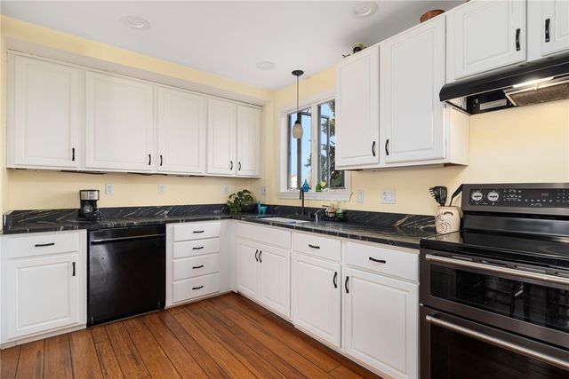 156 Putnam Street, East Providence, RI 02914