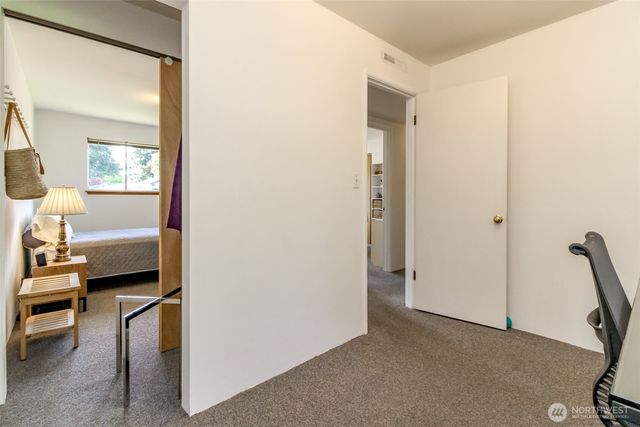 648 SW 107th Avenue, Seattle, WA 98146