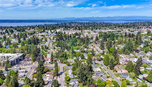 648 SW 107th Avenue, Seattle, WA 98146