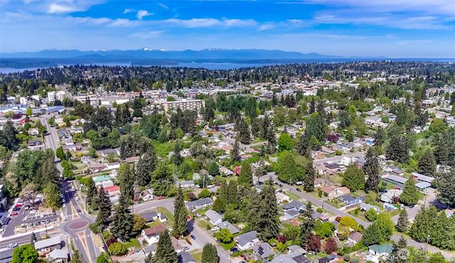 648 SW 107th Avenue, Seattle, WA 98146