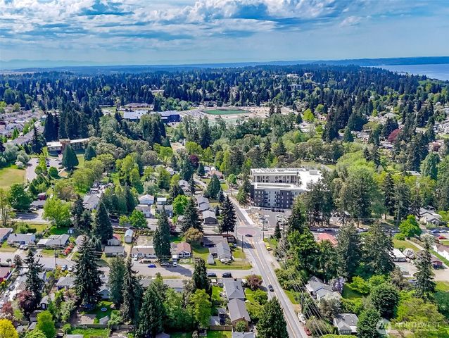 648 SW 107th Avenue, Seattle, WA 98146