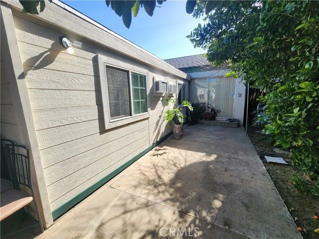 8345 Kester, Panorama City (los Angeles), CA 91402