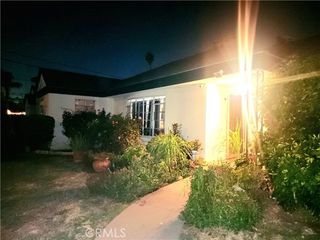8345 Kester, Panorama City (los Angeles), CA 91402