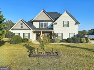130 Hamilton Lake Drive, Lagrange, GA 30241