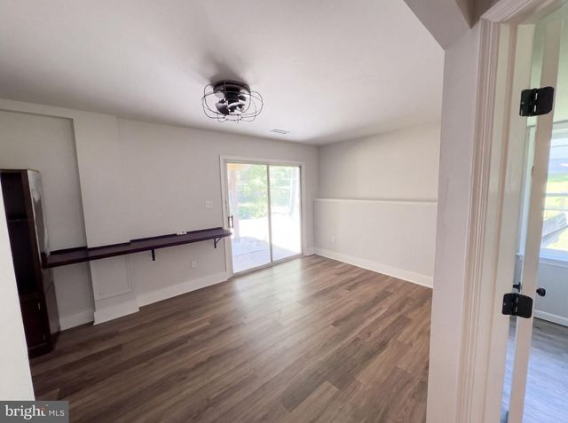 10711 CHESTERWOOD DR, Spotsylvania, VA 22553