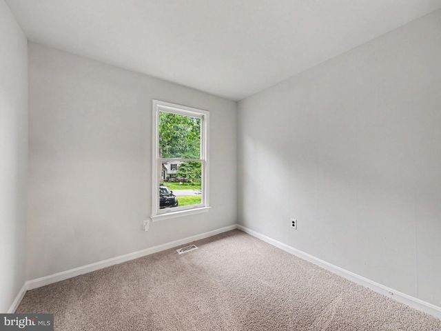 10711 CHESTERWOOD DR, Spotsylvania, VA 22553