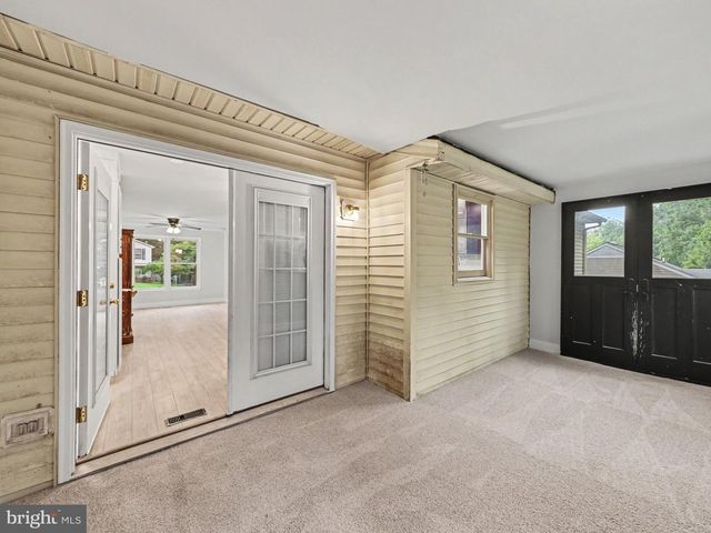 10711 CHESTERWOOD DR, Spotsylvania, VA 22553