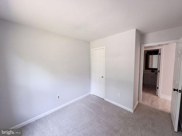 10711 CHESTERWOOD DR, Spotsylvania, VA 22553