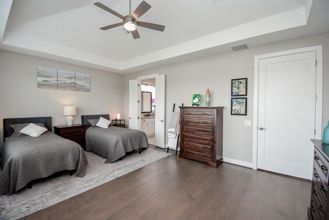 5310 Water Terrace Lane, Fulshear, TX 77441