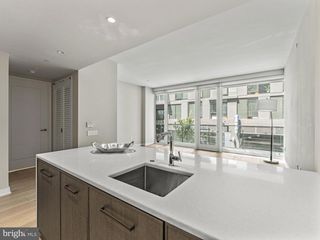 601 WHARF ST SW #211, Washington, DC 20024