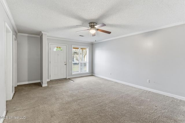 174 Hawthorne Drive, Hattiesburg, MS 39402