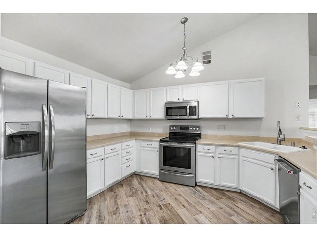 3261 E 103rd Pl 1208, Thornton, CO 80229