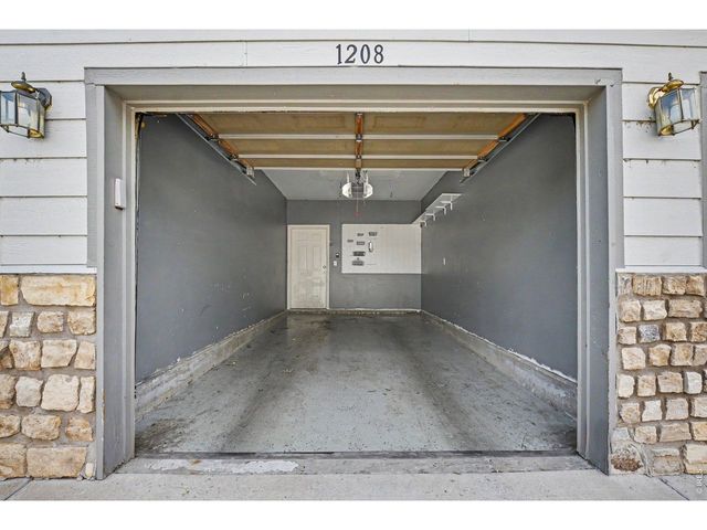 3261 E 103rd Pl 1208, Thornton, CO 80229