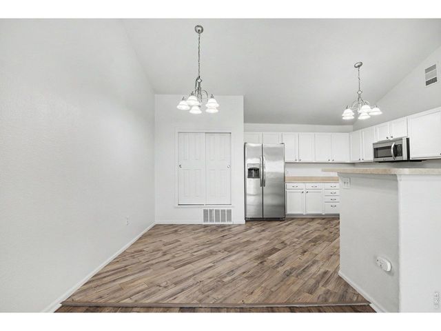 3261 E 103rd Pl 1208, Thornton, CO 80229