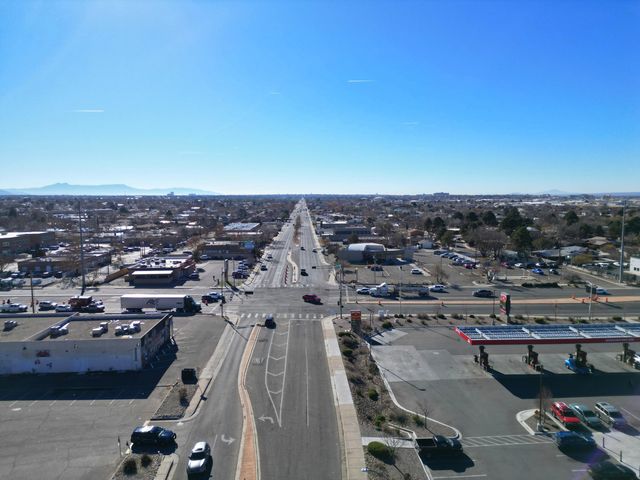 4601 Carlisle Boulevard NE D16, Albuquerque, NM 87109