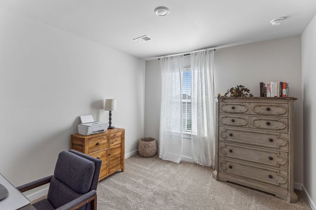 1735 Flora Grv, Hermitage, TN 37076