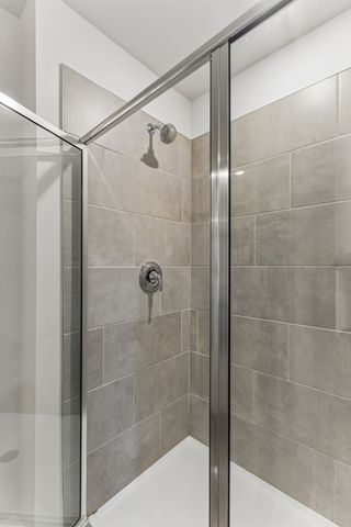 1735 Flora Grv, Hermitage, TN 37076