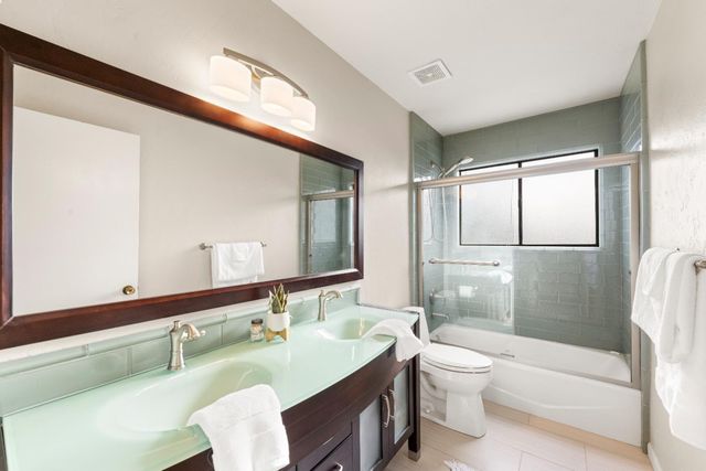 2045 Vista Mar Dr, El Dorado Hills, CA 95762