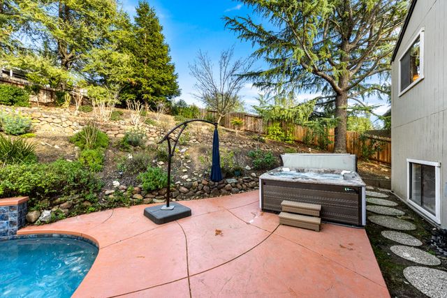 2045 Vista Mar Dr, El Dorado Hills, CA 95762