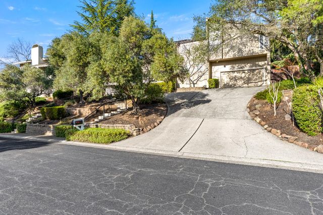 2045 Vista Mar Dr, El Dorado Hills, CA 95762