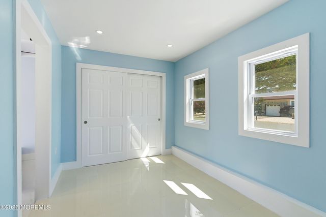 117 Emily Drive, Manahawkin, NJ 08050