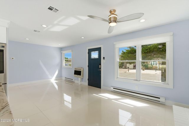 117 Emily Drive, Manahawkin, NJ 08050