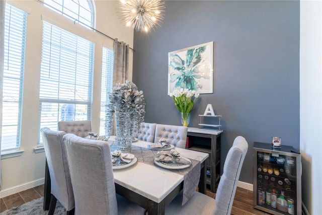 7804 Azure Way, Arlington, TX 76001