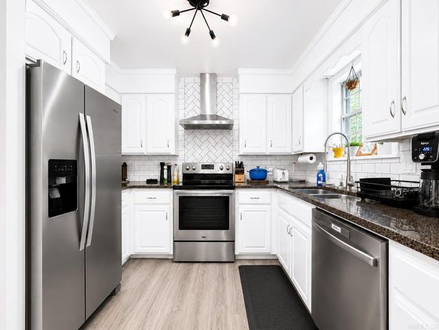 15 Fernwood Drive, Conway, AR 72034
