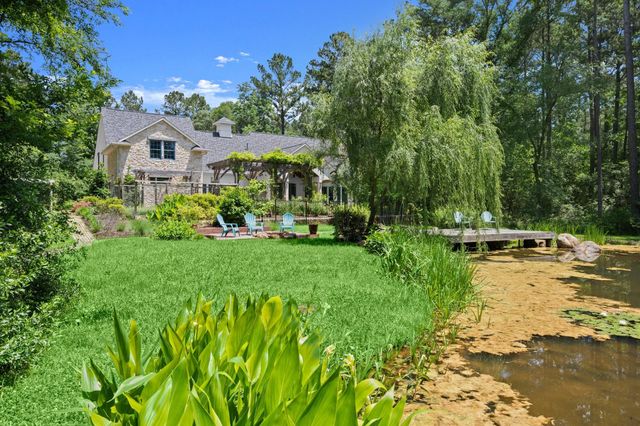 129 Stagecoach Circle, Huntsville, TX 77340