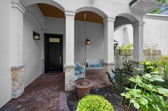 129 Stagecoach Circle, Huntsville, TX 77340