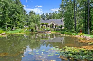 129 Stagecoach Circle, Huntsville, TX 77340