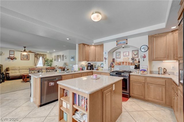 7834 Tahoe Ridge Court, Las Vegas, NV 89139