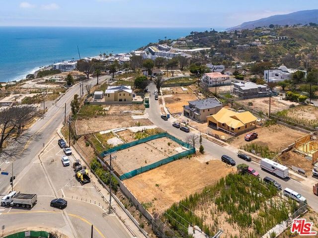 17034 Livorno Drive, Pacific Palisades, CA 90272